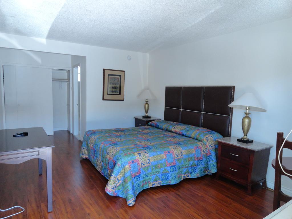 Travel Inn ロサンゼルス 部屋 写真
